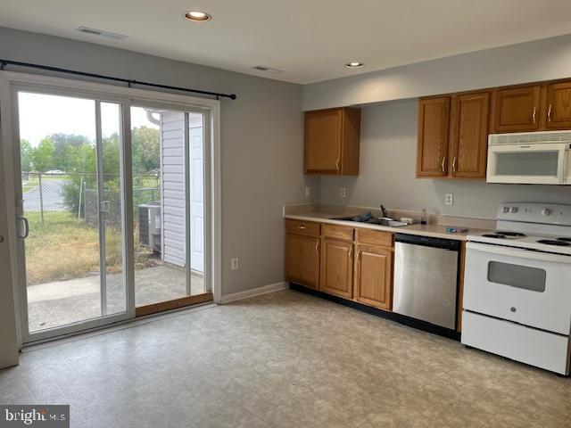 Photo - 439 S Spinnaker Ln