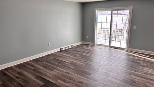 Photo - $2,300 townhome for rent Swatara township 3 bed 2.5 baths