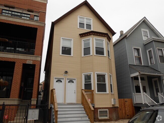Building Photo - 2619 N Southport Ave Unit 1F Rental