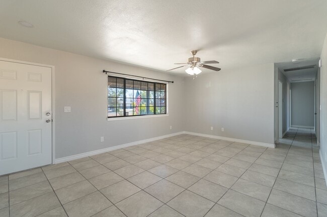 Photo - Beautiful 3/2 Apple Valley Home