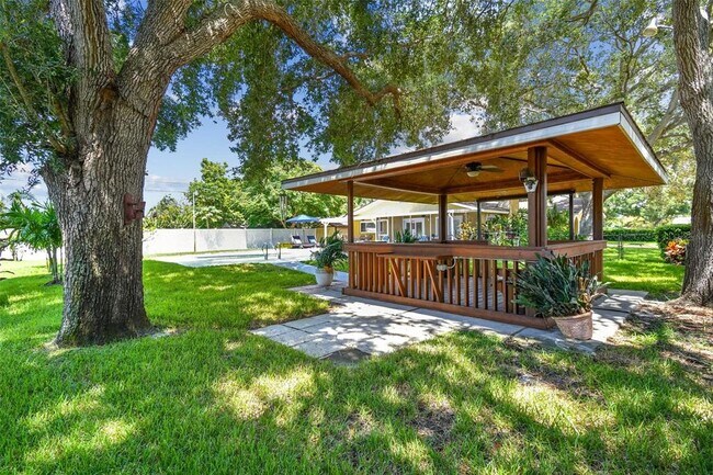 Photo - 8590 119th St N