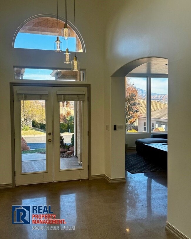 Photo - 179 Oasis Dr