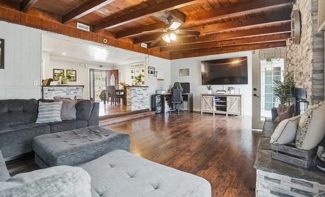 Photo - 11423 Fredson St