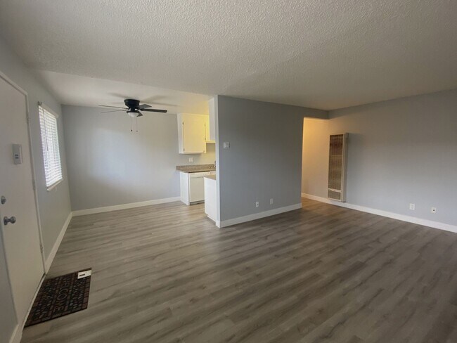 Capri Apartments