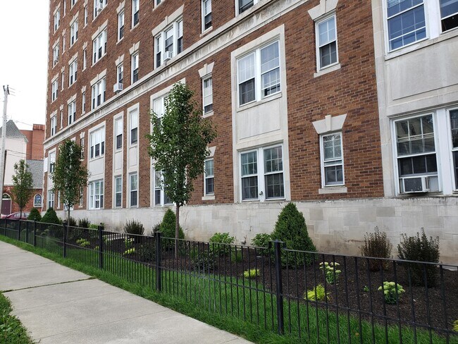 Photo - 11 South Lake Ave