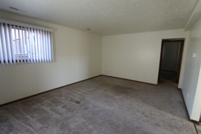 Photo - Briggs Point