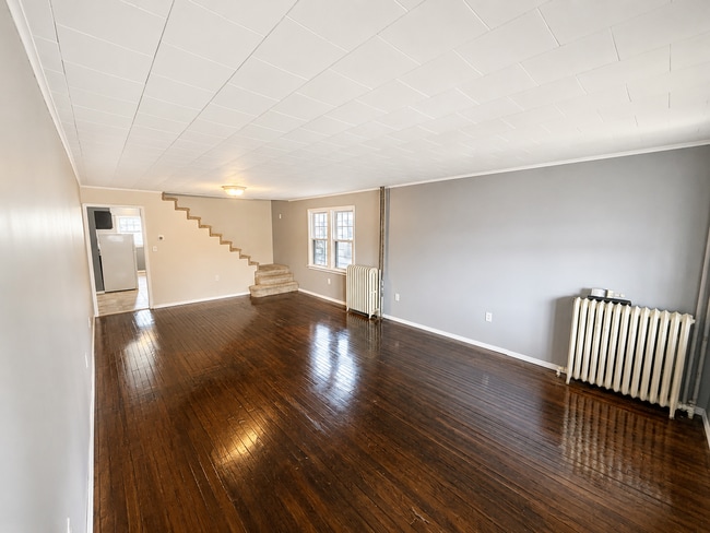 Photo - 561 Northampton St