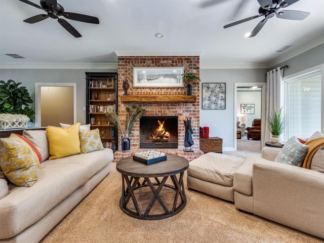 1908 Peninsula Dr
