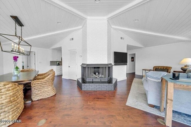 Photo - 628 Amberjack Dr