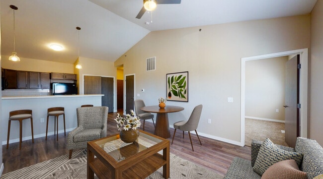Grand Prairie Apartments & Townhomes
