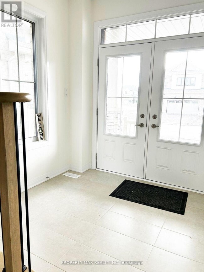 Photo - 120 Port Cres