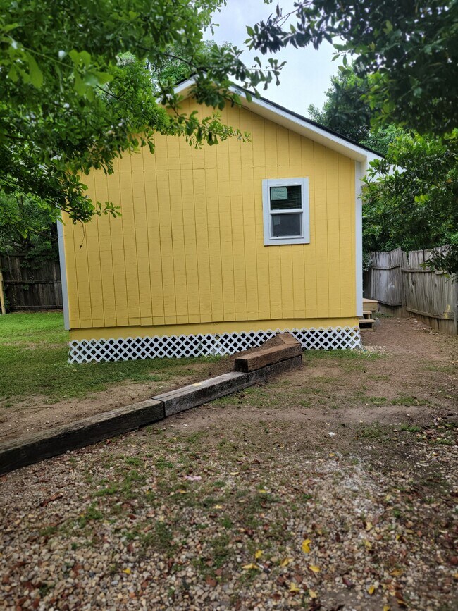 131 W 2nd Ave Rental House Rental in Petal, MS