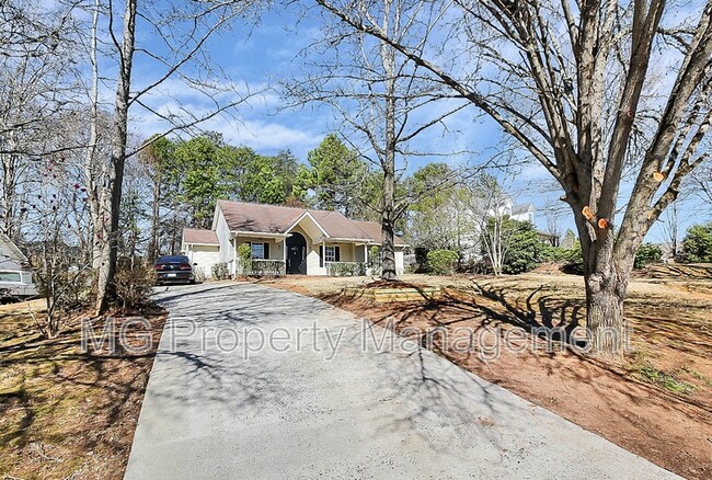 Photo - 141 Brookshire Dr