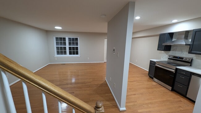 Photo - 1070 Millcreek Rd