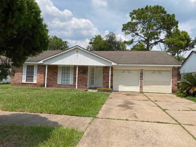 Building Photo - 11610 Pine Knoll Rental