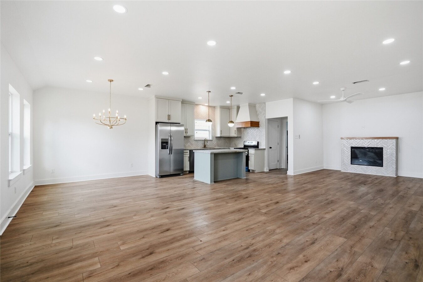 Photo - 532 N Super St