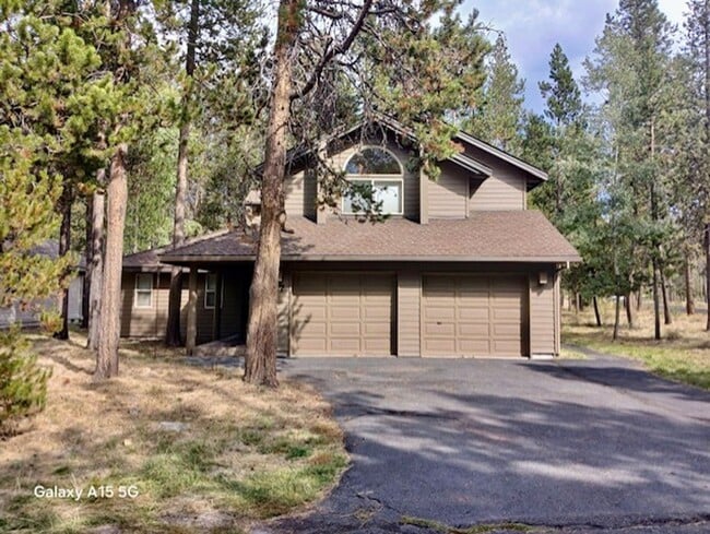 Building Photo - 58120 Gannet Lane, Lot #27, Sunriver OR 97701 Rental