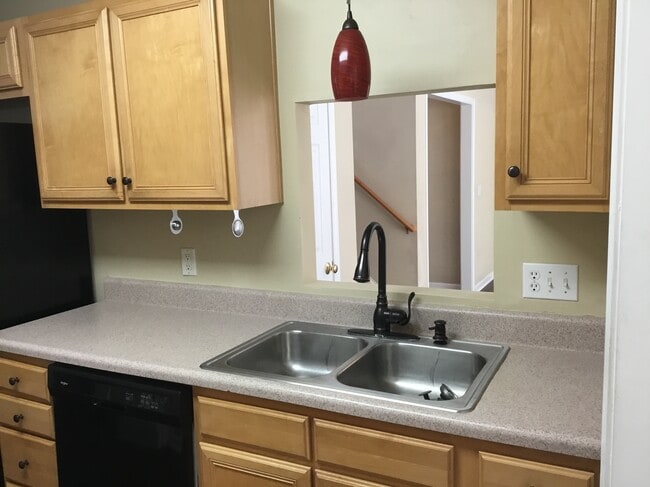 Photo - 6032 Evans Mill Rd