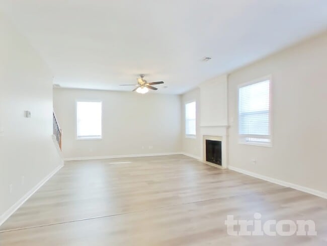 Photo - 38 Beaumont Crossing