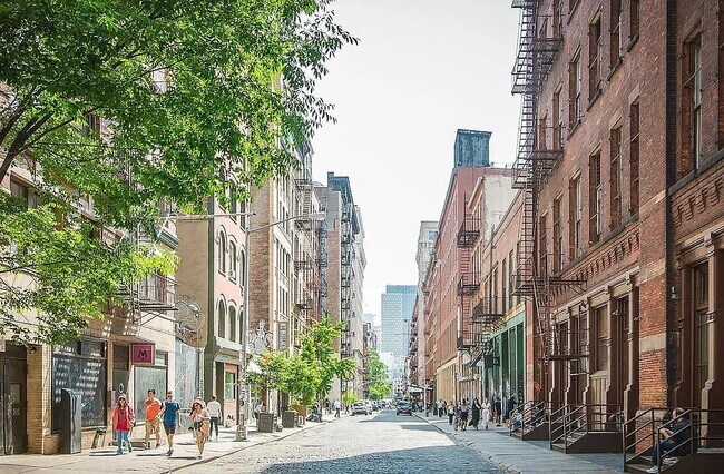 Photo - 242 Mulberry St Unit 12