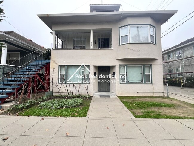 Charming 3bd/1ba Midtown Apartment-Must See! - Charming 3bd/1ba Midtown Apartment-Must See!