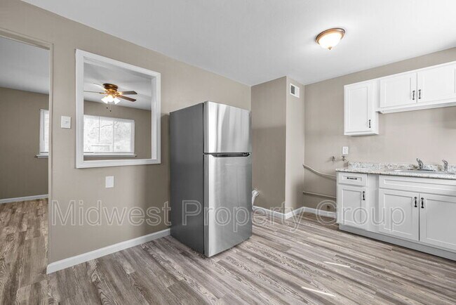 Photo - 15 Juno Dr