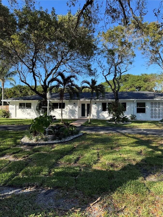 Photo - 12101 NW 6th St