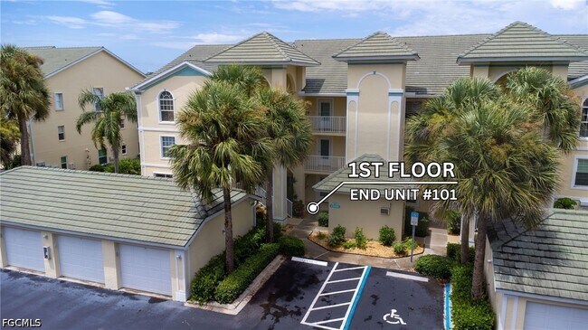 15525 Cedarwood Ln Unit 101