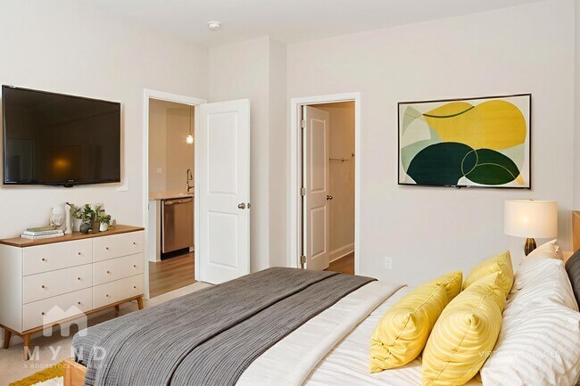 Photo - 219 Pine Is Ave