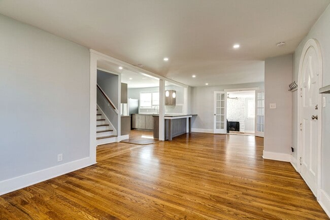Photo - Spacious 4 Bed/ 3.5 Bath Home in Madison w Detached Office and Full Bath, 2 Car Garage, 1/2 acres...