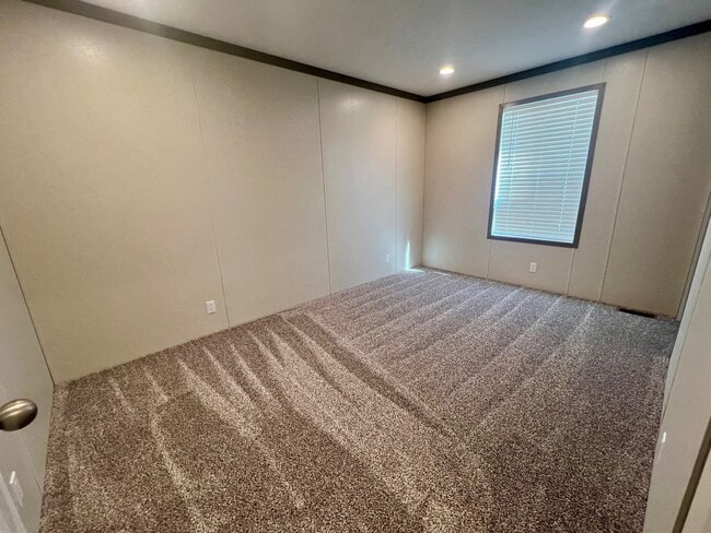 Photo - 25272 Nuway Ave