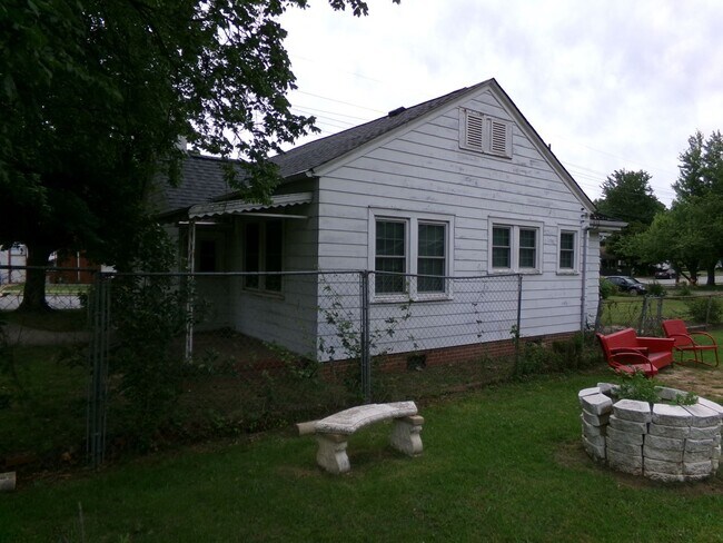 1408 E M.L.K. Jr Dr