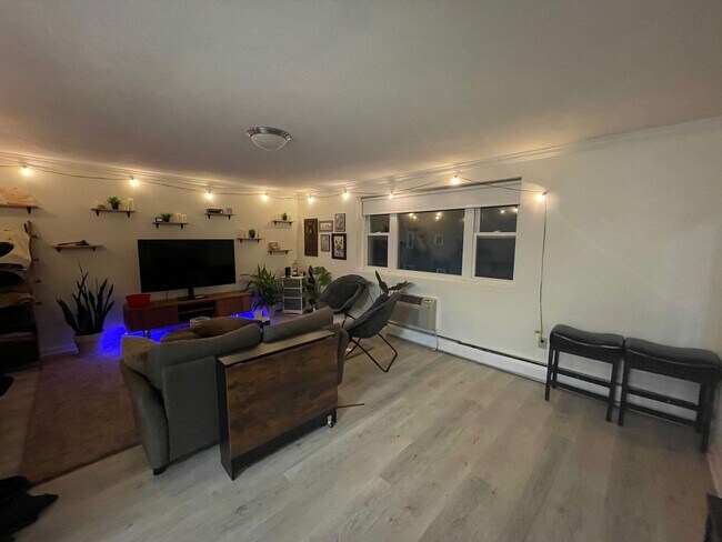 Photo - Charming 2 Bedroom-No Broker Fee