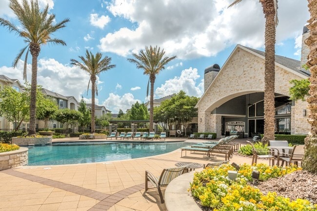 Building Photo - Deseo at Grand Mission Rental