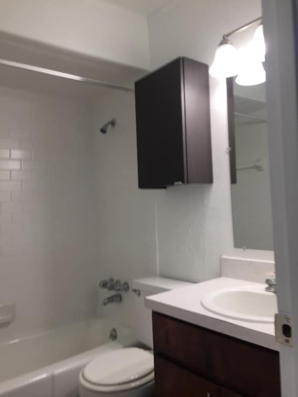 Photo - 222 S Hampton Rd Unit 204