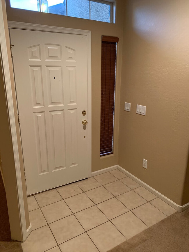 Photo - Very Nice 3 bedroom 2 bath home with a guest house