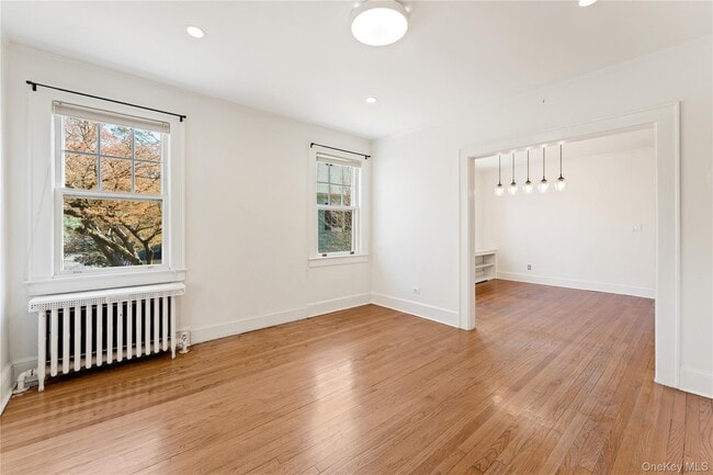 Photo - 92 Pocantico St