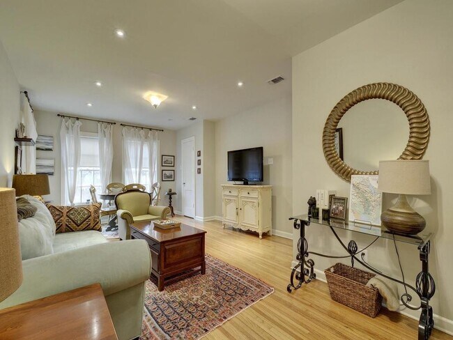 Photo - 2102 Enfield Rd