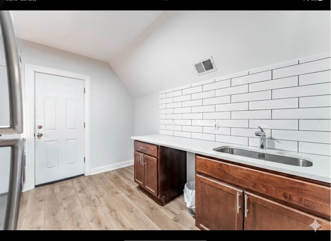 Photo - 6337 W Patterson Ave Unit 6337 W Patterson Ave #2