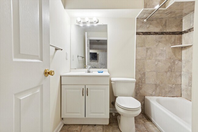 Photo - 1519-21 N 16TH ST Unit A3 Unit 13