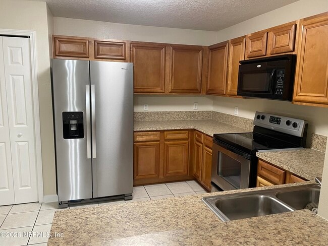 Photo - 6985 Ortega Woods Dr Unit 9