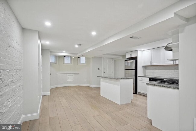 Photo - 3016 13th St NW