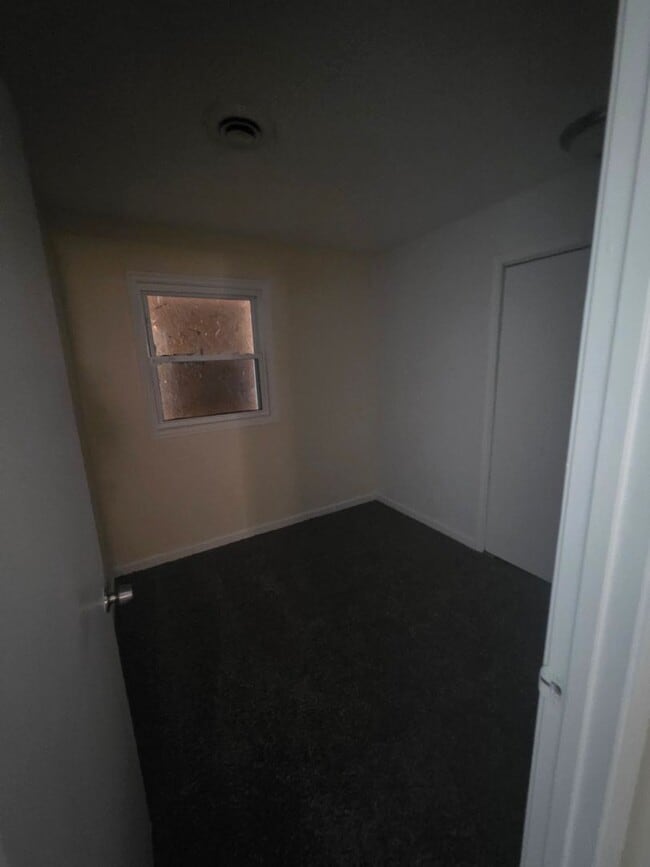 Photo - LIMITED TIME**NO APPLICATION FEE**1/2 OFF ...