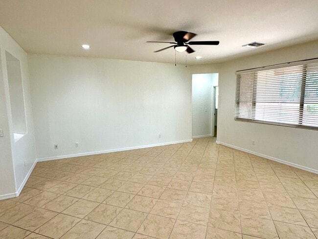 Photo - Fantastic Goodyear Home in Sedella