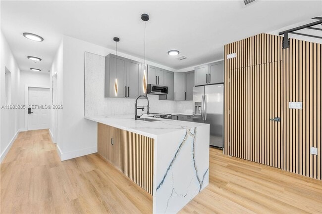 Building Photo - 2121 NW 45th St