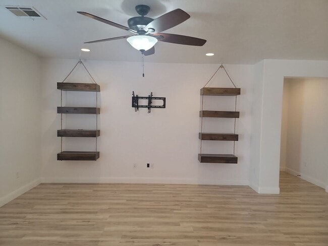 Photo - 4 Bedroom St. George Home with Bonus Room....