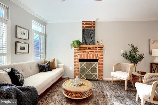 Photo - 438 E Fort Ave