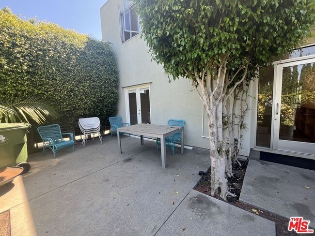 344 Indiana Ave