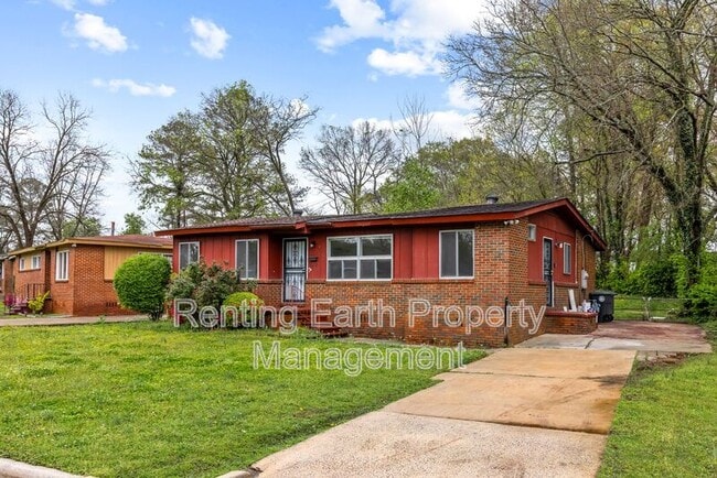 Photo - 6715 Court N