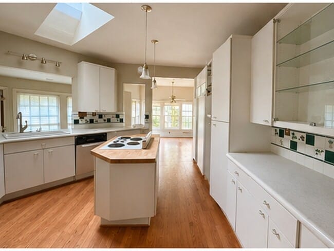 Photo - 7208 Pool Hill Rd